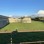 Les Remparts
