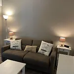 Les Remparts شقة