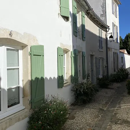 Les Remparts Saint-Martin-de-Re