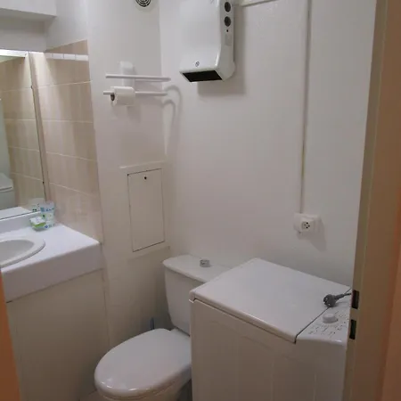 Les Remparts Apartment *