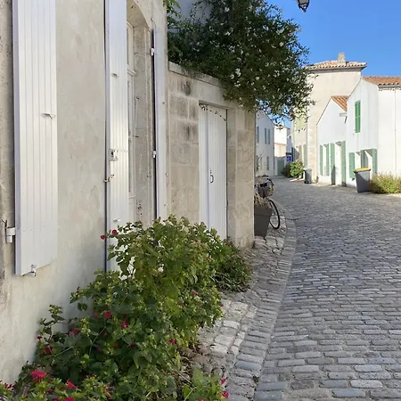 Les Remparts Saint-Martin-de-Re