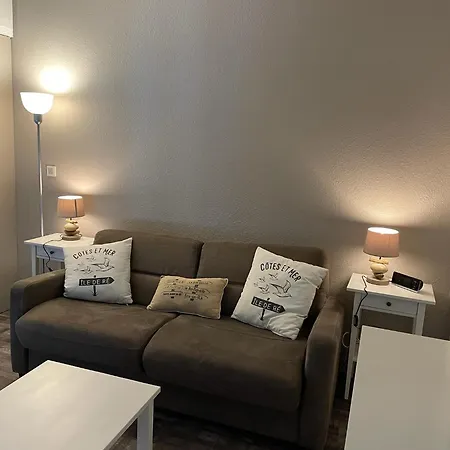 Les Remparts Apartment